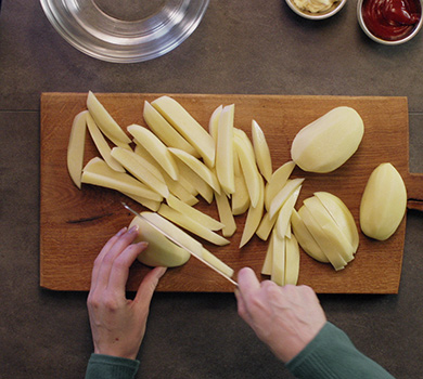 Hjemmelavede sprøde pommes frites i Airfryer