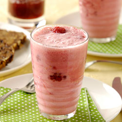 Smoothie Med Hindbær Og Kærnemælk | Philips